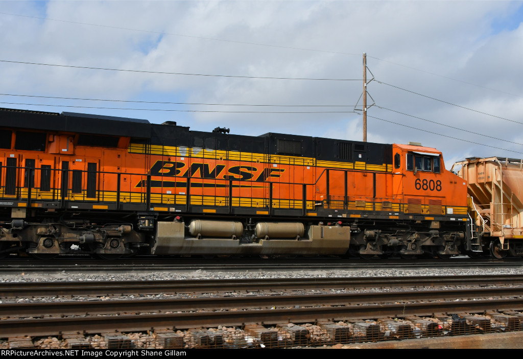 BNSF 6808 Roster shot